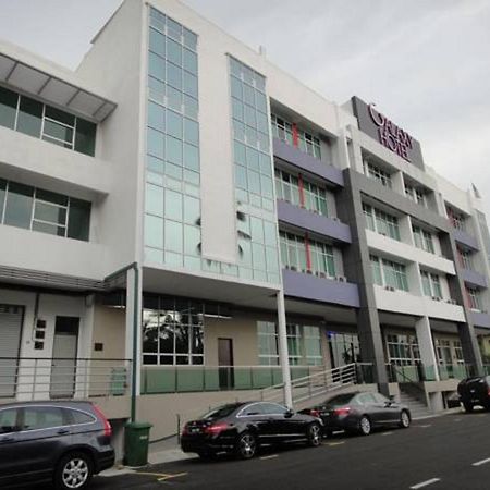 Galaxy Hotel Simpang Ampat  Экстерьер фото
