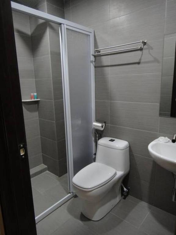 Galaxy Hotel Simpang Ampat  Номер фото